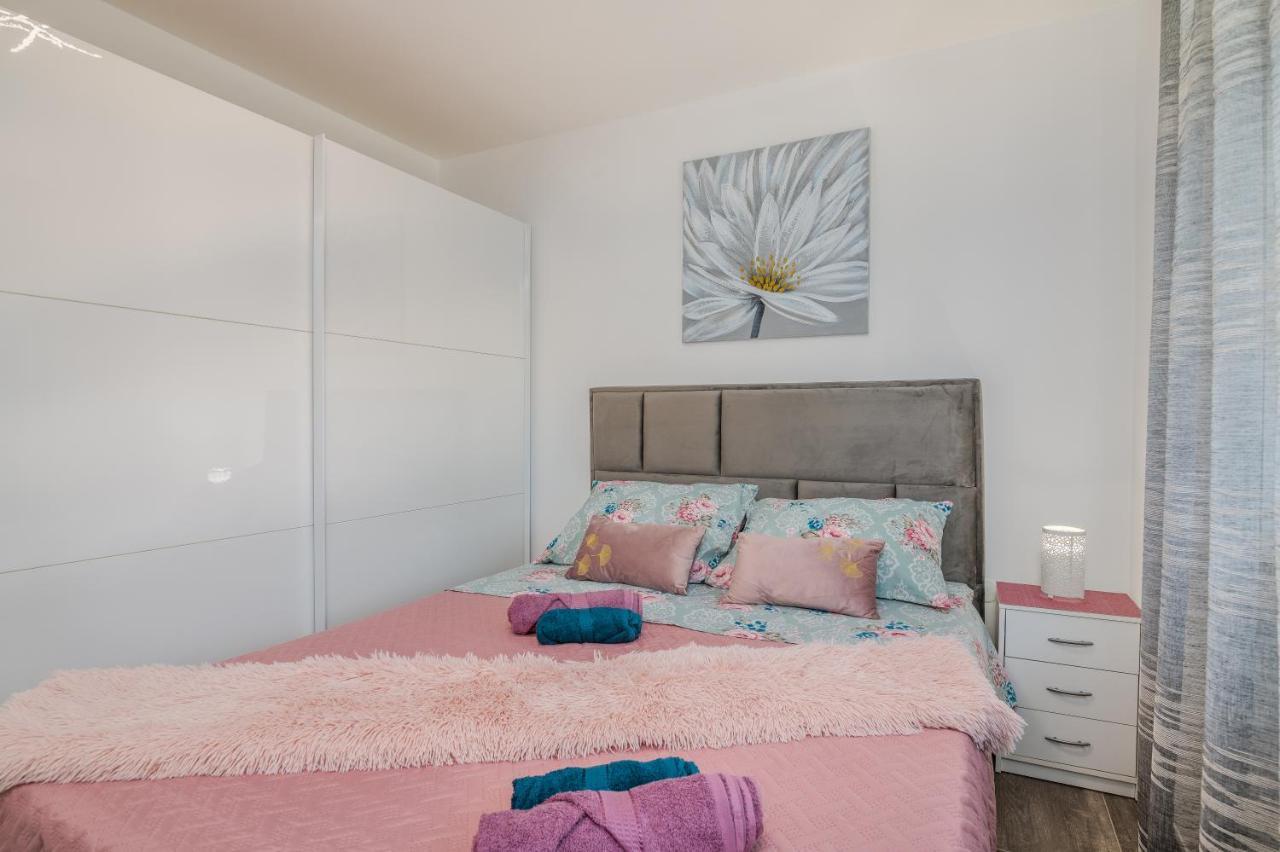 Apartman Luxury Lure 克尔克 外观 照片